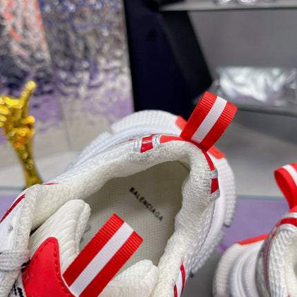 3XL SNEAKER IN RED MIX WHITE MESH AND POLYURETHANE
