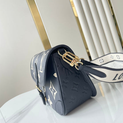 DIANE 23 IN DARK NAVY CREAM MONOGRAM EMPREINTE LEATHER