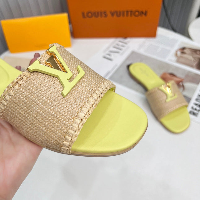 LV 26S FLAT SLIDES IN LIGHT YELLOW CALFSKIN AND BEIGE RAFFIA
