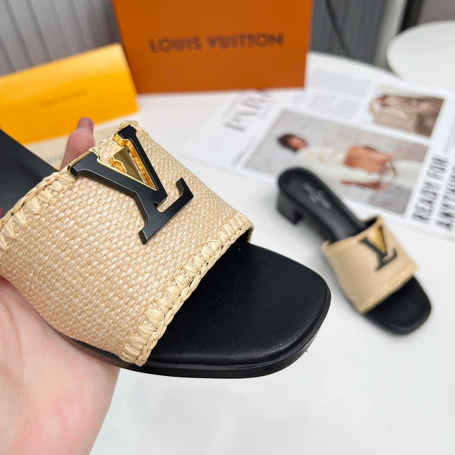 LV 26S CAPRI HIGH-HEELED MULES IN BLACK CALFSKIN AND BEIGE RAFFIA