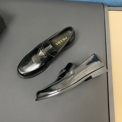 PRA LOAFER IN GLOSSY BLACK LEATHER