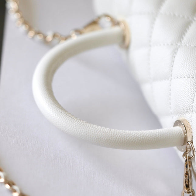 25S FLAP BAG 24 CM IN WHITE LAMBSKIN WITH GOLD HARDWARE
