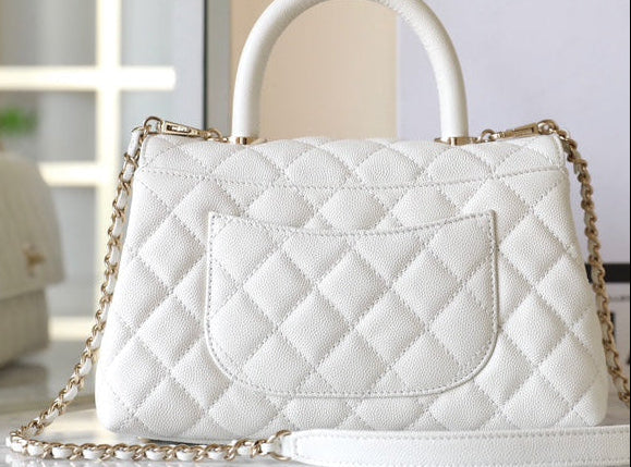 25S FLAP BAG 24 CM IN WHITE LAMBSKIN WITH GOLD HARDWARE