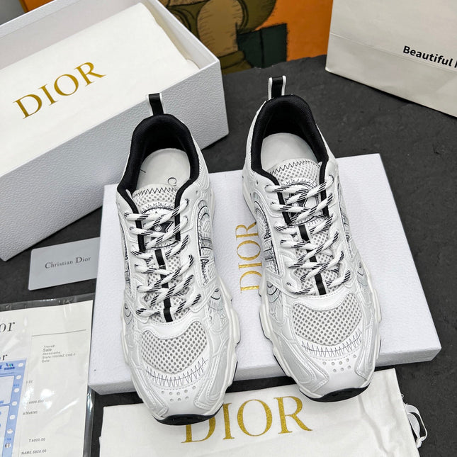 CD CHRONO SNEAKERS IN WHITE AND BLACK MESH