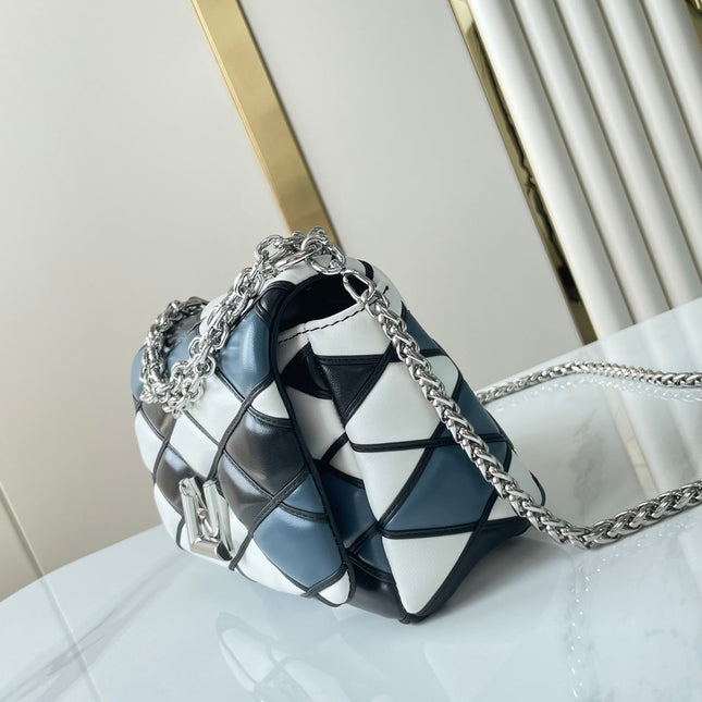 GO-14 MM 23 IN WHITE BLACK MIX STEEL BLUE QUILTED LAMBSKIN SILVER HARDWARE