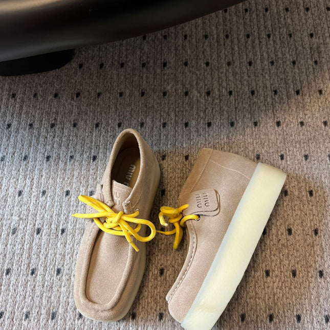 MIUMIU 26S CHUKKA BOOTS IN LIGHT BROWN SUEDE