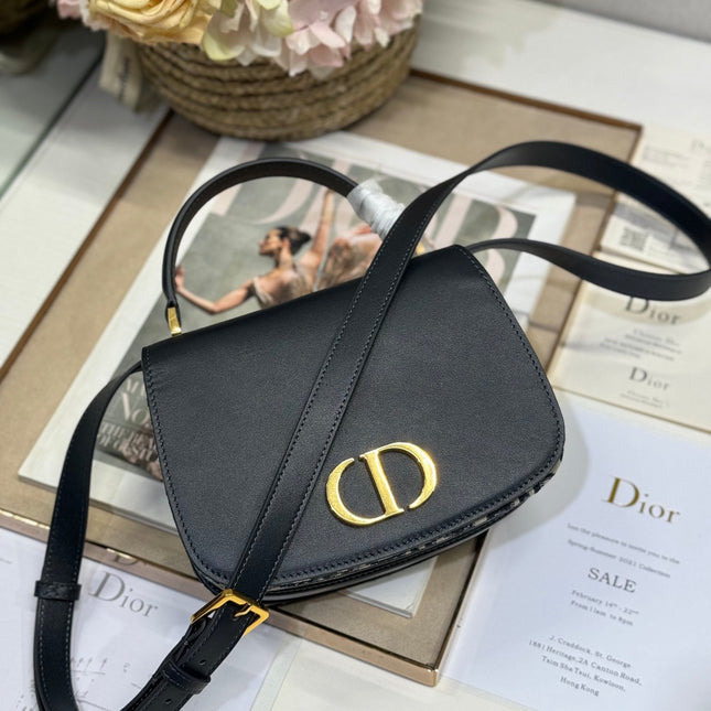 SMALL 19 MONTAIGNE AVENUE TOP HANDLE BAG BLUE DIOR OBLIQUE JACQUARD AND BLACK SMOOTH CALFSKIN