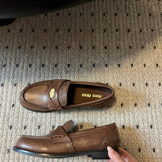 MIUMIU 26S PENNY LOAFERS IN BROWN CALFSKIN GOLD HARDWARE