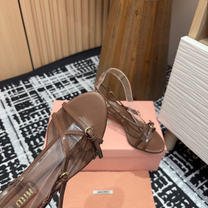 STRAP HIGH HEEL SANDALS IN CHOCOLATE SHINY LAMBSKIN