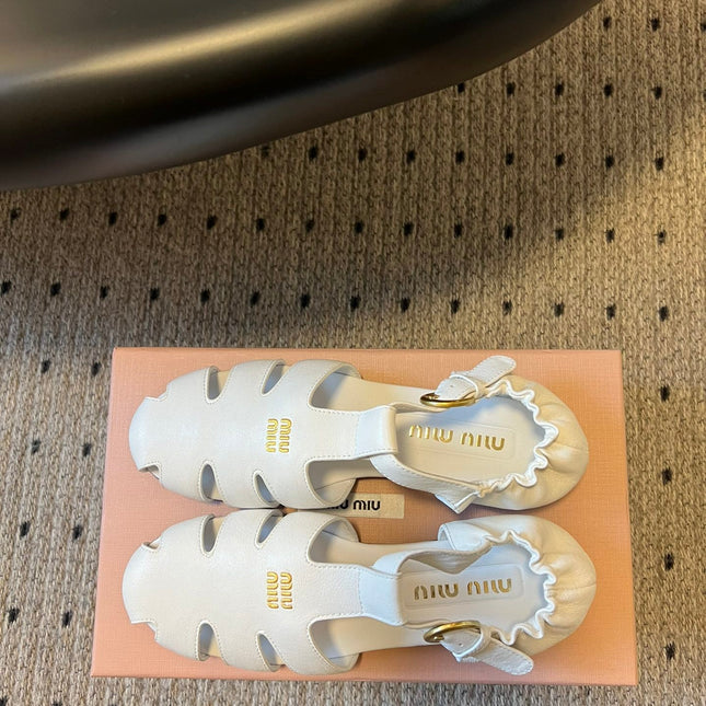 MIUMIU 26S FISHERMAN SANDALS IN WHITE RUCHES NAPPA CALFSKIN