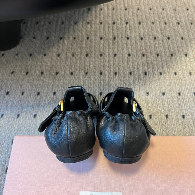 MIUMIU 26S FISHERMAN SANDALS IN BLACK RUCHES NAPPA CALFSKIN
