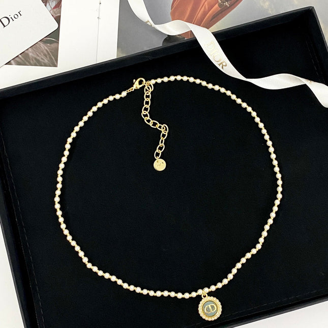 CD 26S CD LOGO PEARL BEADED MEDALLION PENDANT NECKLACE IN GOLD METAL