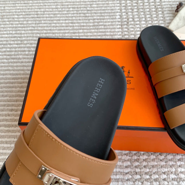 HM 26S KELLY BUCKLE DOUBLE STRAP SANDALS IN BROWN CALFSKIN GOLD HARDWARE