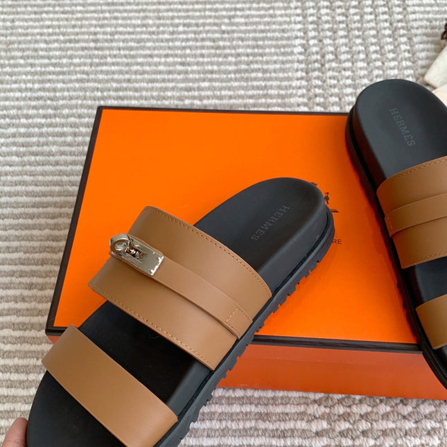 HM 26S KELLY BUCKLE DOUBLE STRAP SANDALS IN BROWN CALFSKIN GOLD HARDWARE