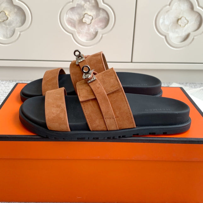 HM 26S KELLY BUCKLE DOUBLE STRAP SANDALS IN BROWN SUEDE SILVER HARDWARE