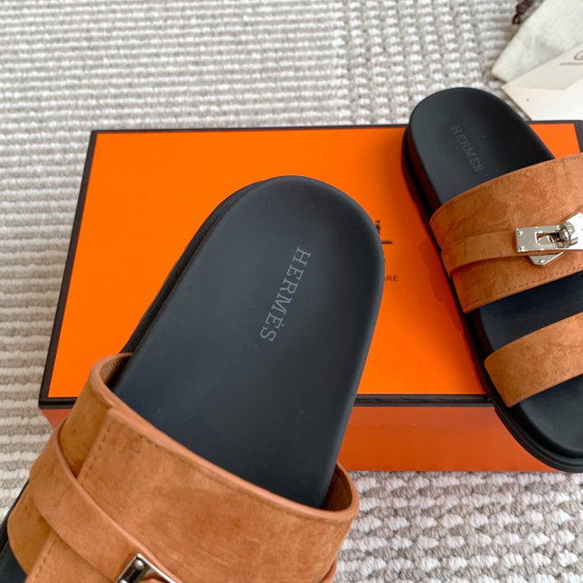 HM 26S KELLY BUCKLE DOUBLE STRAP SANDALS IN BROWN SUEDE SILVER HARDWARE