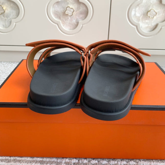 HM 26S CHYPRE SANDALS IN CARAMEL BROWN SUEDE WITH EMBROIDERED PATTERN STRAP