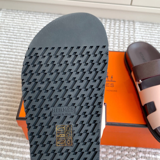 HM 26S CHYPRE SANDAL IN LIGHT PINK AND DARK RED CALFSKIN