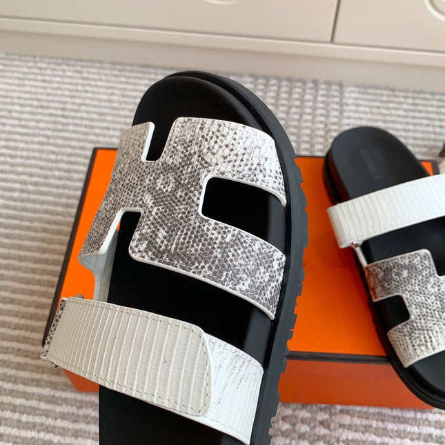 HM 26S CHYPRE SANDALS IN WHITE CALFSKIN WITH SNAKESKIN PRINT STRAP