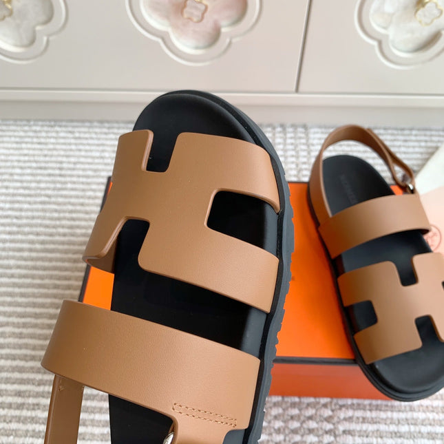 HM 26S CHYPRE SANDAL WITH BACK STRAP IN BROWN CALFSKIN