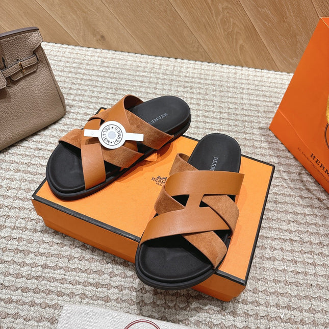 HM 26S CROSS-STRAP SLIDE SANDALS IN CARAMEL BROWN CALFSKIN AND SUEDE