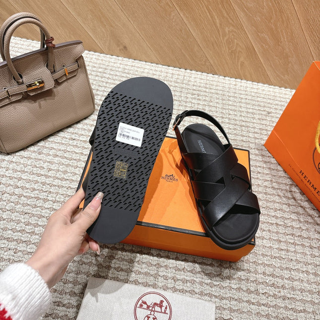HM 26S CROSS-STRAP SANDALS IN BLACK CALFSKIN