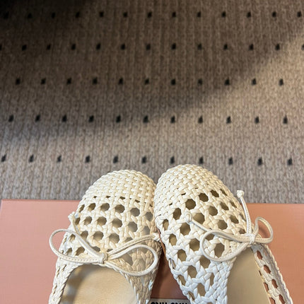 MIUMIU 26S BALLERINA FLATS IN CREAM WHITE MESH SHEEPSKIN