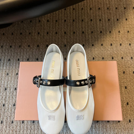 MIUMIU 26S BALLERINAS IN WHITE MESH FABRIC