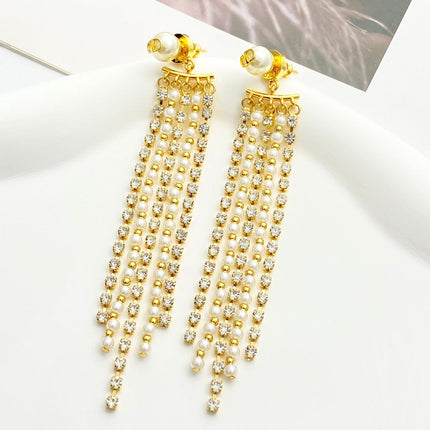 CD 26S MULTI STRAND PEARL CRYSTAL TASSEL DROP EARRINGS IN GOLD METAL 631775
