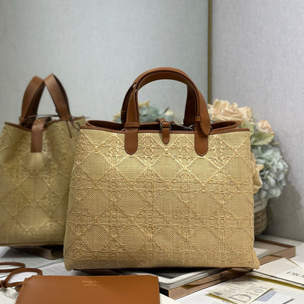 DIOR 26S TOUJOURS BAG 37 IN BROWN AND BEIGE RAFFIA