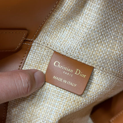 DIOR 26S TOUJOURS BAG 37 IN BROWN AND BEIGE RAFFIA