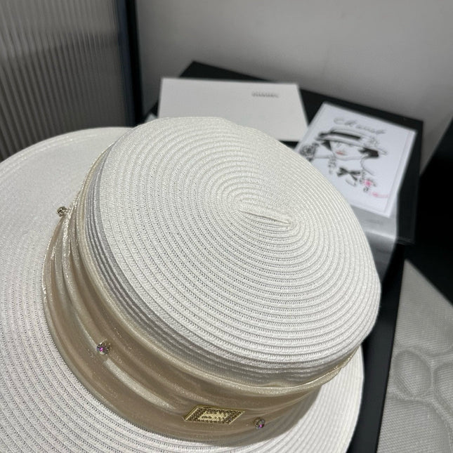 MIUMIU STRAW HAT IN WHITE WITH RHINESTONE EMBELLISHED