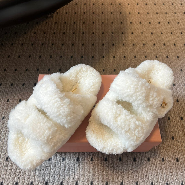 MIUMIU 26S SHEEPSKIN SLIPPERS IN WHITE