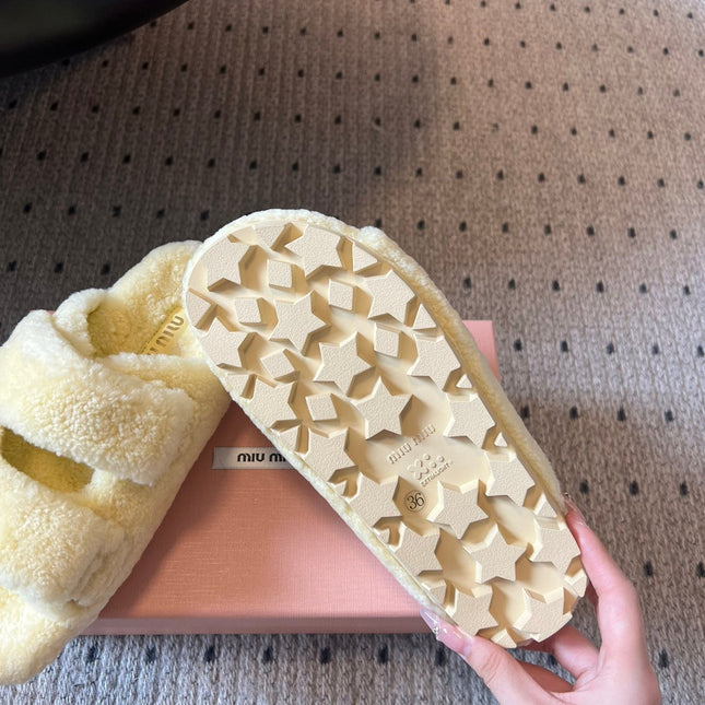 MIUMIU 26S SHEEPSKIN SLIPPERS IN LIGHT BEIGE