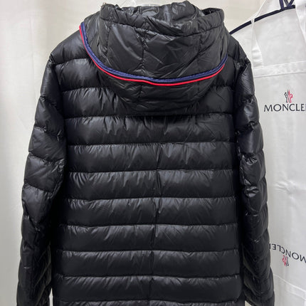 MONCLER 26S QUILTED DOWN JACKET 812