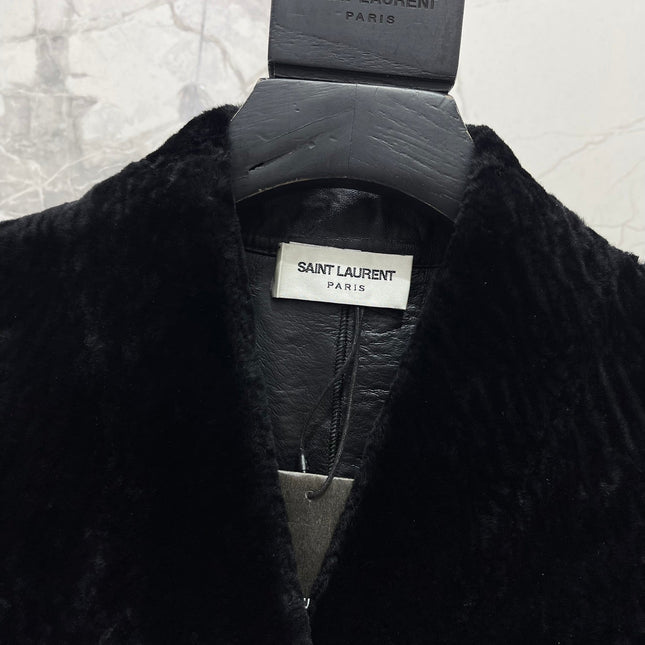 YSL 25S SHORT-SLEEVED SHEARLING COAT STYLE 231