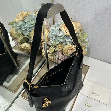 DIOR 26S VOYAGE BAG 28 IN BLACK CALFSKIN