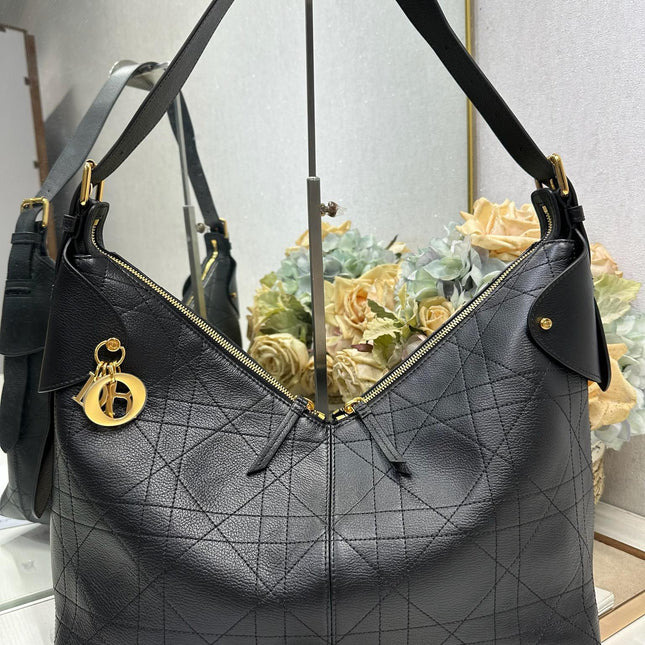 DIOR 26S VOYAGE BAG 34 IN BLACK CALFSKIN