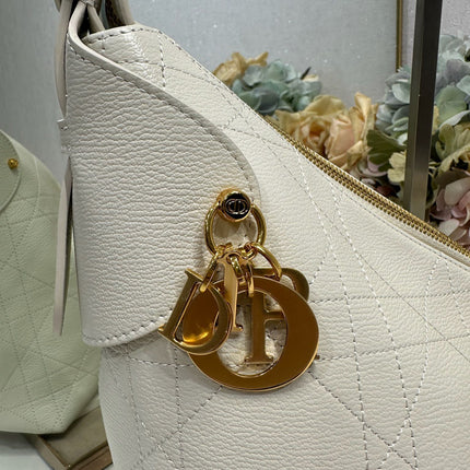 DIOR 26S VOYAGE BAG 34 IN CREAM WHITE CALFSKIN