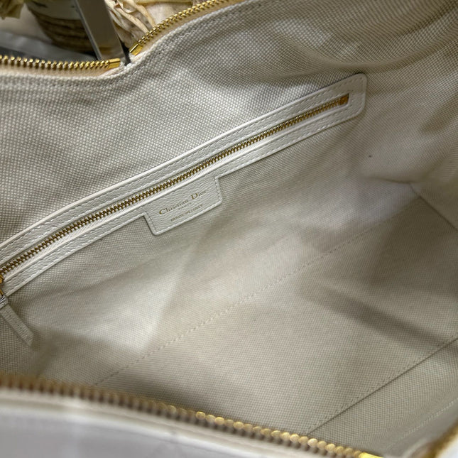 DIOR 26S VOYAGE BAG 34 IN CREAM WHITE CALFSKIN