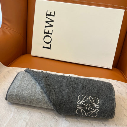 LOEWE 26S SCARF 180 IN CASHMERE WOOL 863828