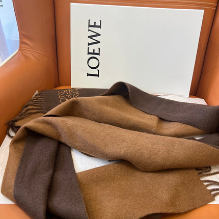 LOEWE 26S SCARF 180 IN CASHMERE WOOL 863831
