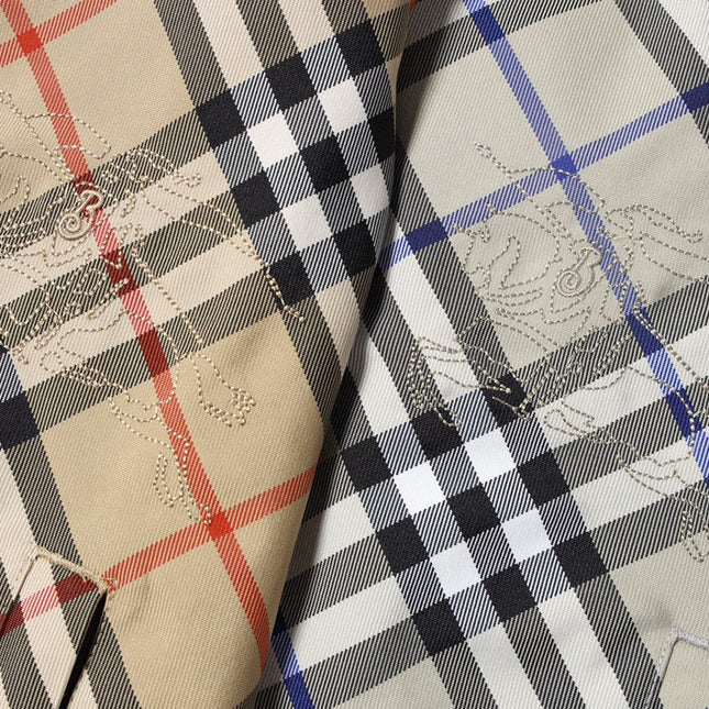 BURBERRY 25S HOODED TRENCH COAT 132
