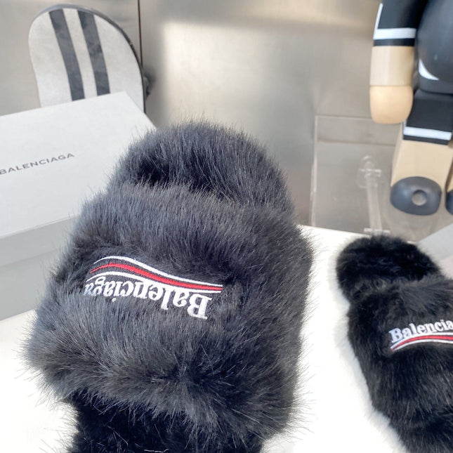 BALENCIAGA 25S FUR SLIPPERS IN BLACK FAUX SHEARLING