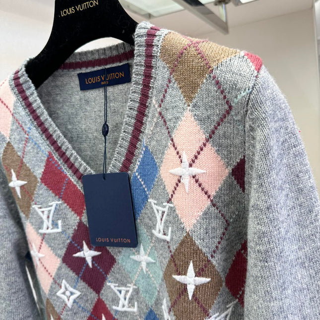 LV 25S V-NECK SWEATER 0111