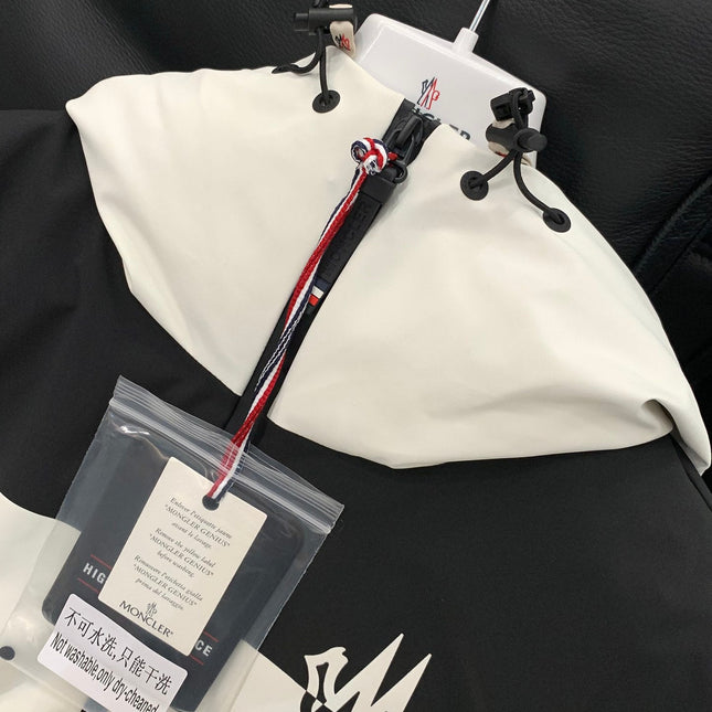 MONCLER 25S JACKET 374