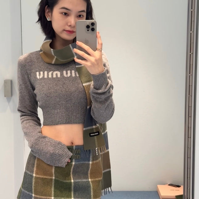 MIUMIU SLIT MINI SKIRT STYLE 773