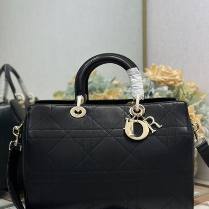 DIOR 26S CANNAGE GRANVILLE 34 IN BLACK CALFSKIN
