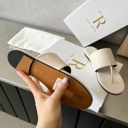 THE ROW 26S FLAT THONG SANDALS IN WHITE CALFSKIN