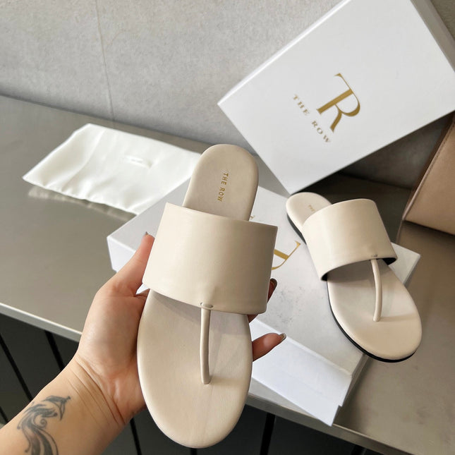 THE ROW 26S FLAT THONG SANDALS IN WHITE CALFSKIN